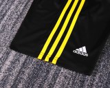 Retro Real Madrid  goalkeeper kids 1:1 Quality Soccer Jersey  2011-2012