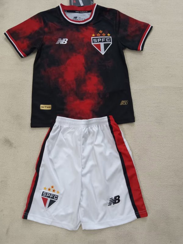 Sao Paulo third away  kids  24-25