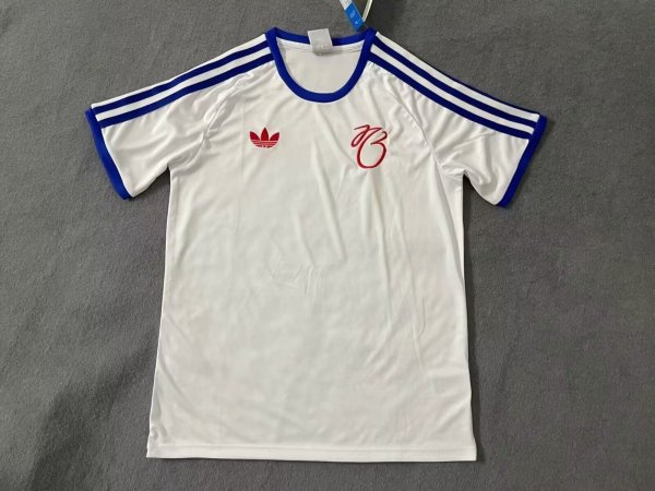 Real Madrid  Special Edition BELLINGHAM signature   Fans 1:1 Quality Soccer Jersey    24-25