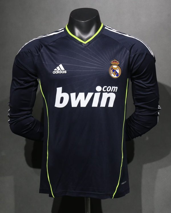 Retro Real Madrid player  long  3R 1：1   2010-2011
