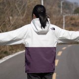 THE NORTH FACE Windbreaker 24-25