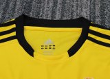Retro Real Madrid  goalkeeper kids  1:1 Quality Soccer Jersey  2011-2012