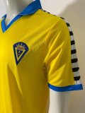 Retro Cadiz hoime 1:1 Quality Soccer Jersey  1983-1984