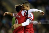 Retro Arsenal long  Home Player 1:1 Quality Soccer Jersey  2012-13