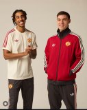 Manchester United   Retro clover  Windbreaker  jacket   red 25-26 set