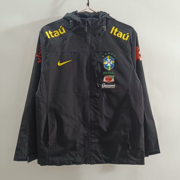 Brazil   Windbreaker 25-26