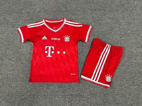 Retro Bayern Munich  home Kids 2013-2014