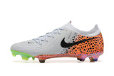 NIKE PHANTOM LUNA ELITE FG 39---45 耐克低帮防水全针织月煞FG足球鞋