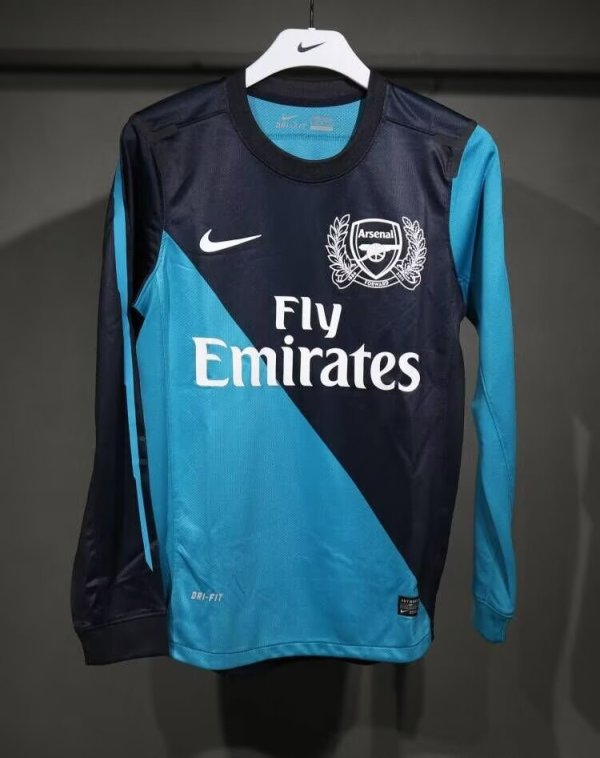 Retro Arsenal Long  Home PLAYER  1:1 Quality Soccer Jersey 2011-12
