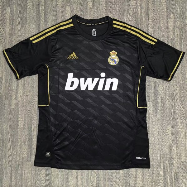 Retro Real Madrid Away  1:1 Quality Soccer Jersey   2011-2012
