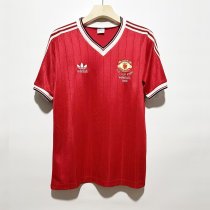 Retro Manchester United Stadium 没有广告 1:1 Quality Soccer Jersey  1982-1983