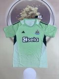 Newcastle Goalkeeper Fans 1:1 Quality Soccer Jersey  25-26