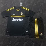 Retro Real Madrid Fans Goalkeeper  kits suit  1:1 Quality Soccer Jersey 2011-2012