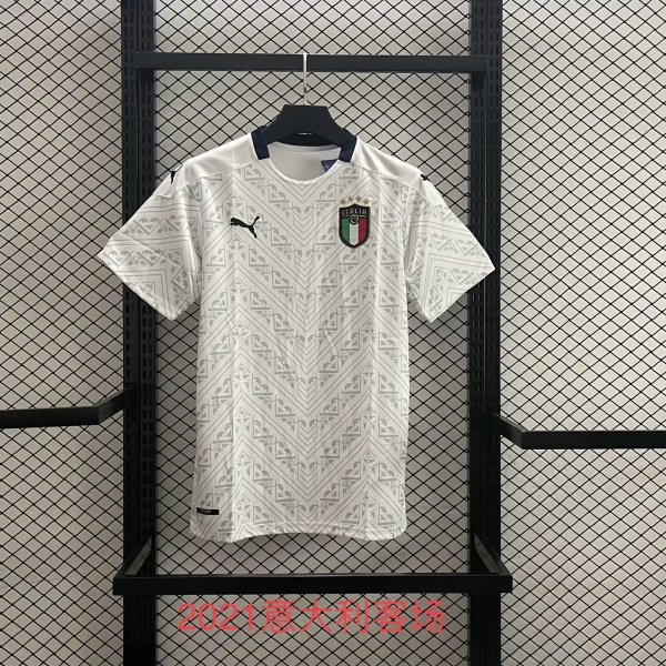 Italy Home  Fans 1:1 Quality Soccer Jersey   2022