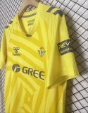 Real Betis Goalkeeper Yellow Fans  1:1 Quality Soccer Jersey   25-26