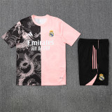Real Madrid   Training  Fans kits  1:1 Quality Soccer Jersey 25-26 (Kids And Man )