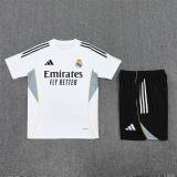 Real Madrid  Training  Fans kits  1:1 Quality Soccer Jersey 25-26 (Kids And Man )