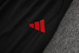 Liverpool Training  Tracksuit  Long  Red (Kids And Man )  1:1  25-26