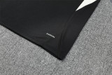 Liverpool  Training  Black Fans Kits  1:1 Quality Soccer Jersey 25-26 (Kids And Man )