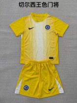 Chelsea Goalkeeper Yellow  Kids  1:1 Quality Soccer Jersey 25-26