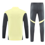 Real Madrid Training  Tracksuit Yollow (Kids And Man )  1:1  25-26