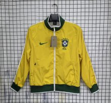 Brazil Yellow Windbreaker 1:1 2010-2011