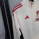 Liverpool Windbreaker  Yeollw  1:1 Quality Soccer Jersey  25-26