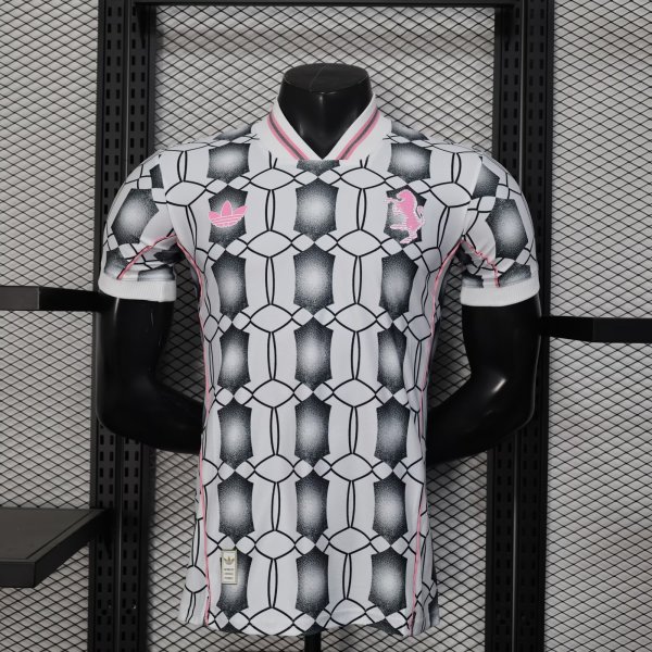 Juventus  Home  Player 1:1 Quality Soccer Jersey   25-26