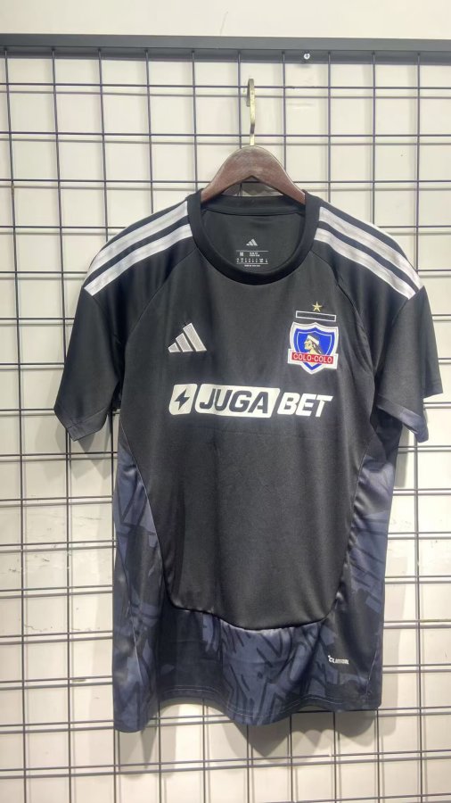 Colo-Colo Goalkeeper Black Fans  1:1 Quality Soccer Jersey  26-27