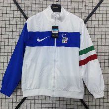 italy  Retro White Windbreaker 1996