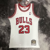 Chicago Bulls White #23 JORDAN 1:1 Quality NBA  Season Jerseys  1998