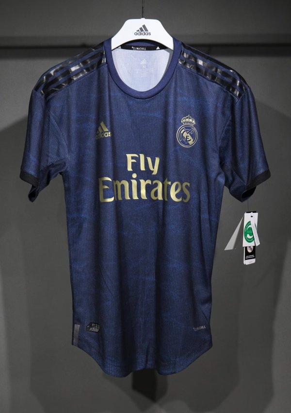 Retro Real Madrid third Away  Player 1:1 Quality Soccer Jersey 2019-2020
