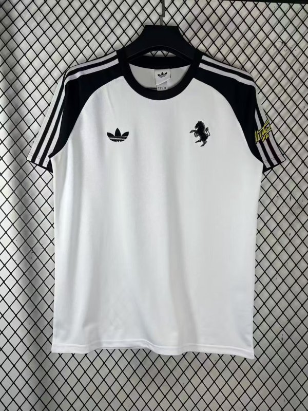 Juventus Training  Special Edition Fans  1:1 Quality Soccer Jersey  26-27