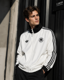 Retro Germany Windbreaker Wihte 1:1 Quality Soccer Jersey 26-27