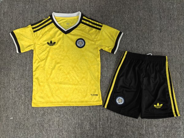 Leeds United Away Kids 1:1 Quality Soccer Jersey  26-27