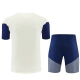 Bayern Munich  training Yellow Fans 1:1 Quality Soccer Jersey   26-27 (kids and man ) (16-2XL)