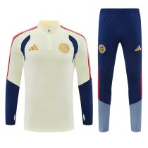 Bayern Munich  Training Tracksuit Yellow (Kids And Man 10-2XL)  1:1  26-27