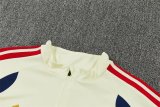 Bayern Munich  Training Tracksuit Yellow (Kids And Man 10-2XL)  1:1  26-27