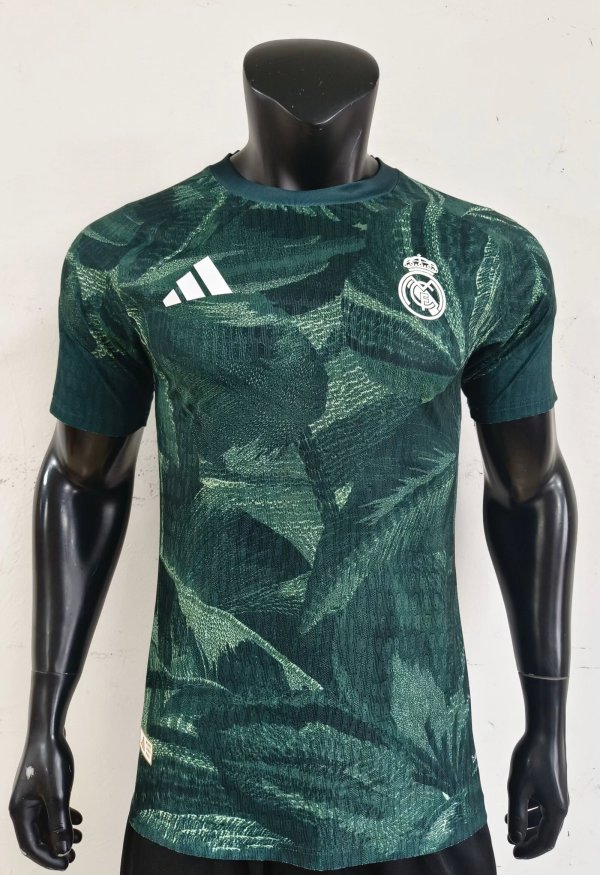 Real Madrid Special Edition Green Player  1:1 Quality Soccer Jersey  26-27