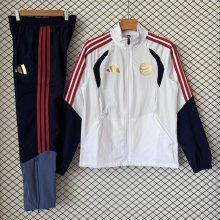 Bayern Munich  Windbreaker Sets With pants  White 1:1 Quality Soccer Jersey  26-27