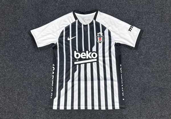 Besiktas JK  THird Away Fans    1:1 Quality Soccer Jersey 26-27