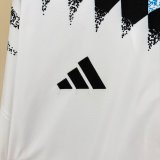 Newcastle Windbreaker  White  1:1 Quality Windbreaker   Jersey  26-27