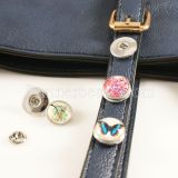 snaps metal Brooch