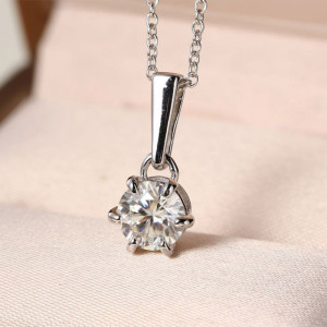 1 CT DEF VVS 6.5mm  Moissanite Classic 6 claw Water Drop Necklace Sterling Silver Pendant Necklace  Platinum plating 45CM chain