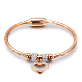 Simple peach heart stainless steel snake chain bracelet with diamond magnet clasp