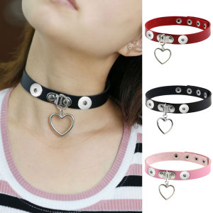 Punk Gothic Harajuku Soft Girl PU Leather Peach Heart Love Pendant Necklace Female Neckband Clavicle Necklace  fit two 20MM chunks snaps jewelry