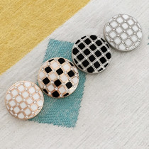 22MM metal Metal, dripping black and white grid, shell four-leaf clover silver plated snap charms
