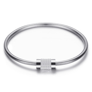 Stainless steel lady's snake chain bracelet, exquisite diamond-studded magnet clasp bracelet