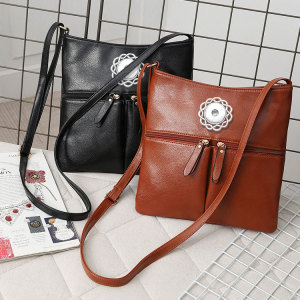 Simple fashion large capacity single shoulder bag messenger bag soft leather all-match casual fit 18mm snap button jewelry