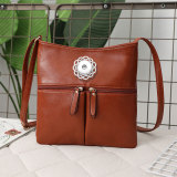 Simple fashion large capacity single shoulder bag messenger bag soft leather all-match casual fit 18mm snap button jewelry